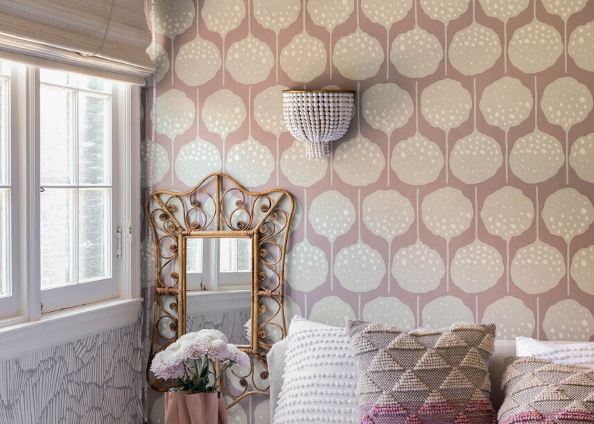 girls room, pink wallpaper, purple wallpaper, feminine room